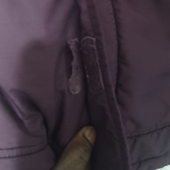 Great condition, purple and pink girl size 10 winter Jacket - Picture 12 of 12